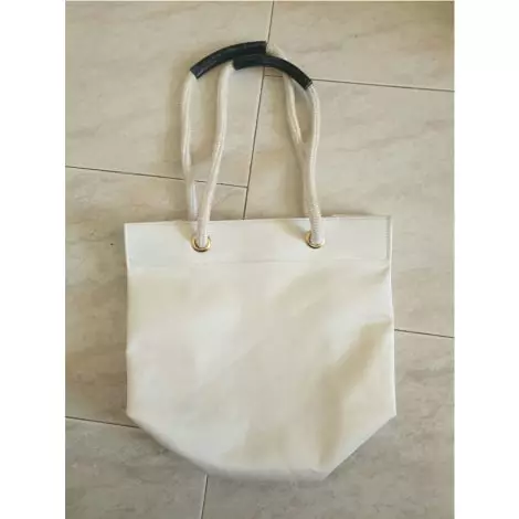 Sac En Bandoulière En Tissu Longchamp 2 Sac En Bandoulière En Tissu Longchamp – Image 2